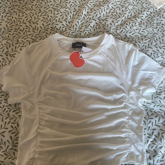 Jersey Ruched Crop Tee - Picture 3 of 4